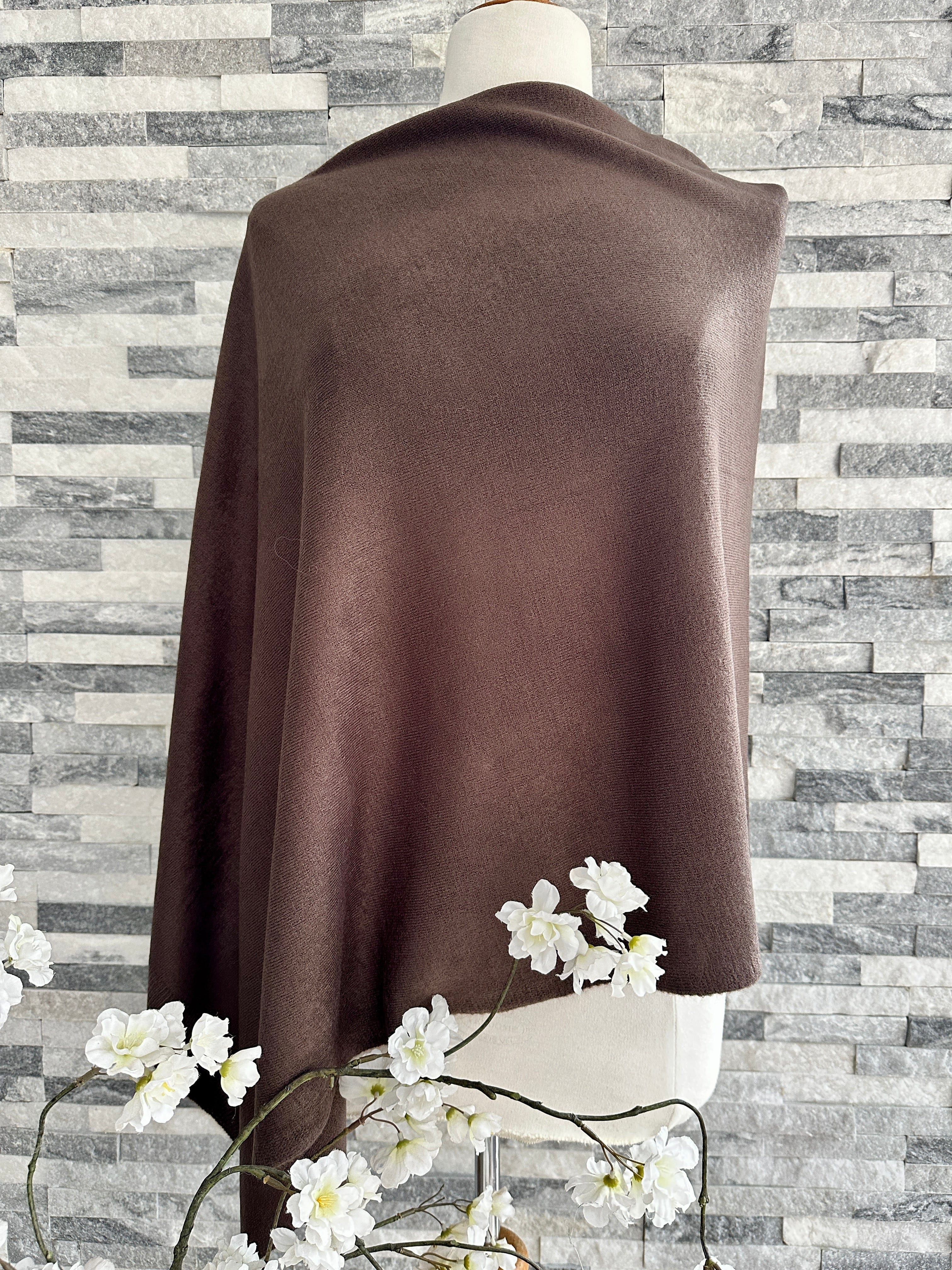 Light Weight Summer Poncho Fine Knit , available in 29 Colours.
