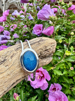 Load image into Gallery viewer, luscious scarves Bracelets Miss Milly Mid Blue Marble Resin Hinged Bangle FB66CLMB
