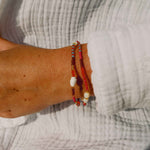 Load image into Gallery viewer, luscious scarves Bracelets Pineapple Island Tropis Beaded Shell Bracelet
