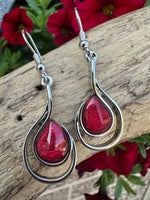Load image into Gallery viewer, luscious scarves Earrings Miss Milly Dark Red Tear Drop Earrings FE425BJMB
