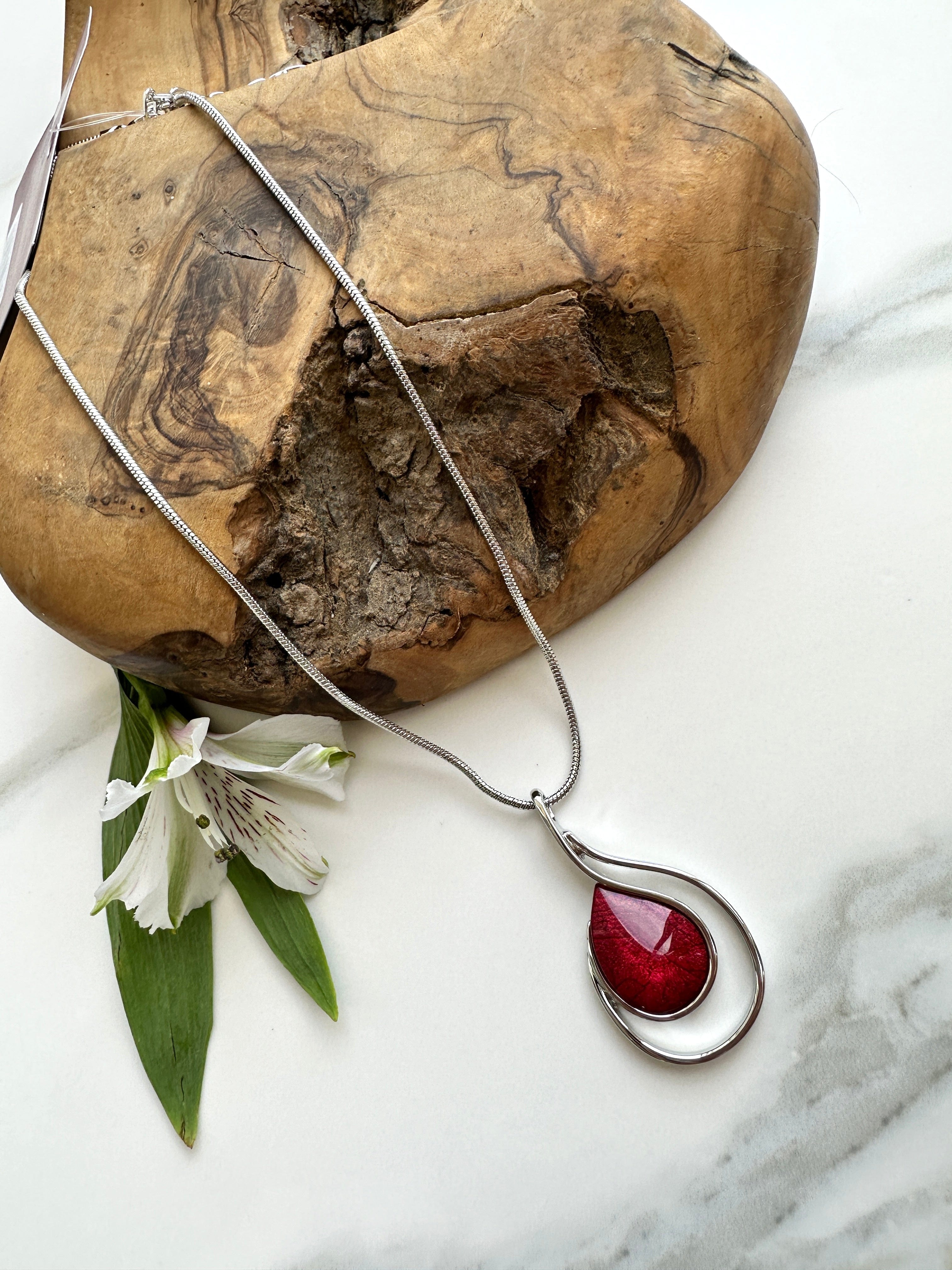 luscious scarves necklace Miss Milly Dark Red Teardrop Necklace FN425BJMB