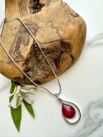 Load image into Gallery viewer, luscious scarves necklace Miss Milly Dark Red Teardrop Necklace FN425BJMB
