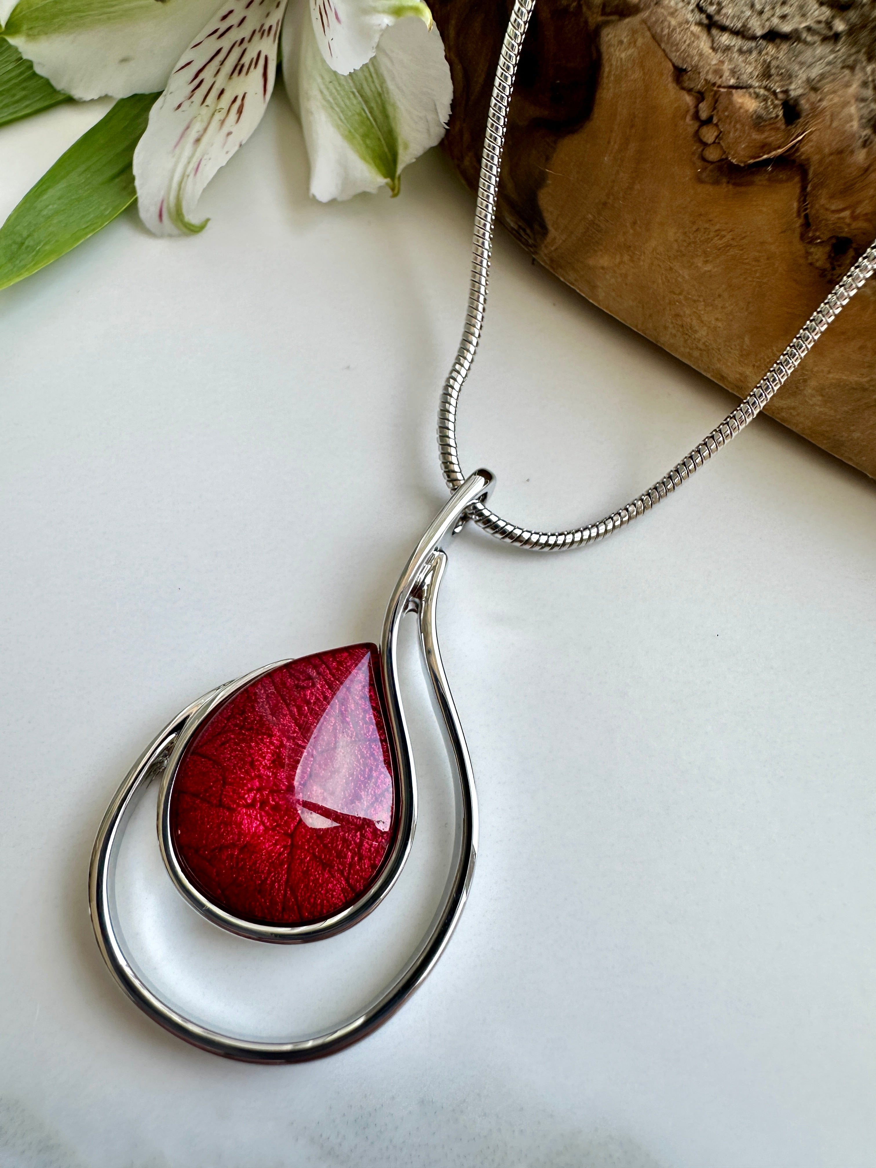 luscious scarves necklace Miss Milly Dark Red Teardrop Necklace FN425BJMB