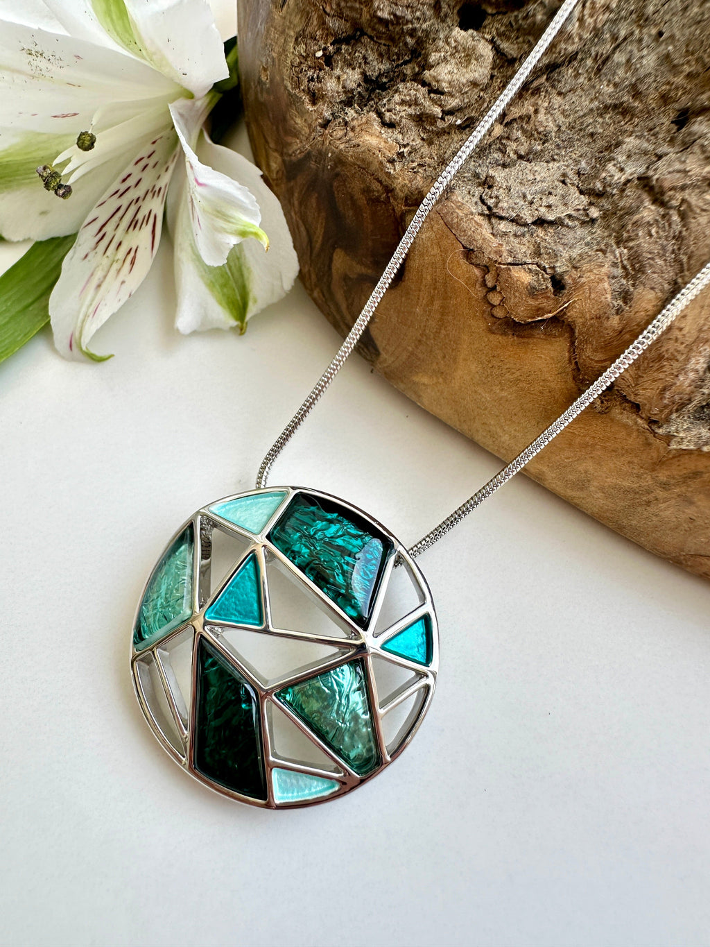luscious scarves necklace Miss Milly Green and Turquoise Geo Necklace FN738AXIP