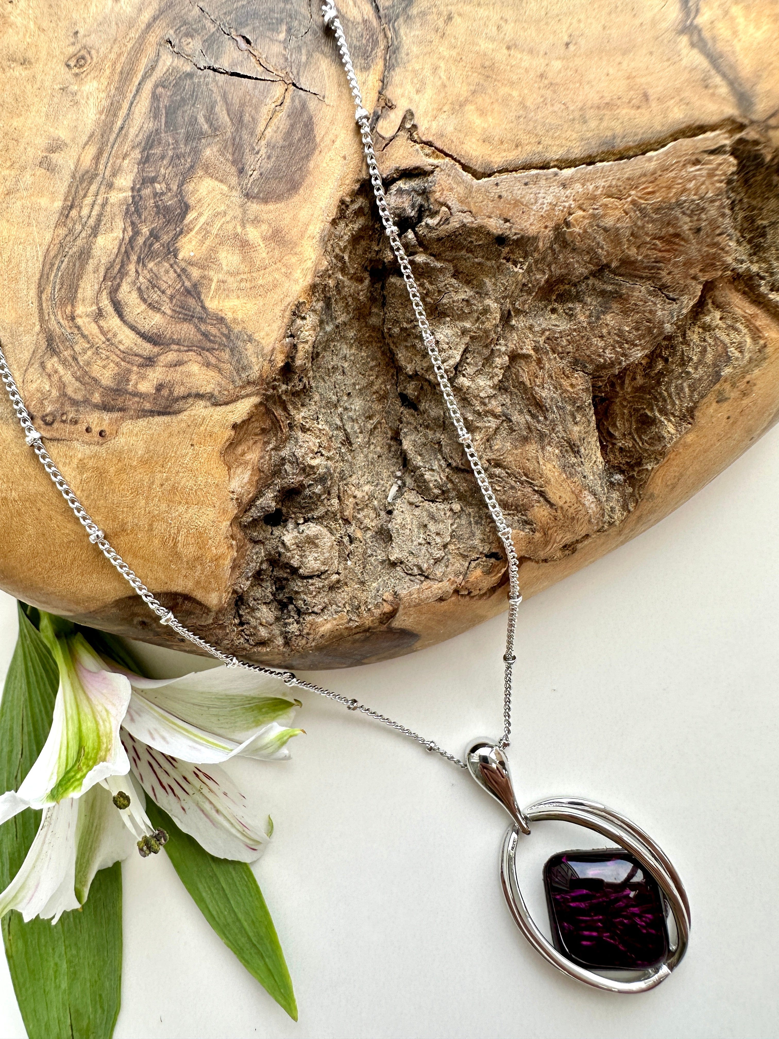 luscious scarves necklace Miss Milly Necklace with a Purple Ellipse Pendant FN751MWIP