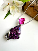 Load image into Gallery viewer, luscious scarves Necklaces Miss Milly Deep Purple and Pink Polygon Necklace FN689
