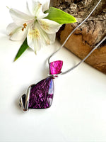 Load image into Gallery viewer, luscious scarves Necklaces Miss Milly Deep Purple and Pink Polygon Necklace FN689
