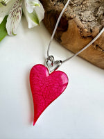 Load image into Gallery viewer, luscious scarves Necklaces Miss Milly Fuchsia Pink Heart Necklace FN211DBIP
