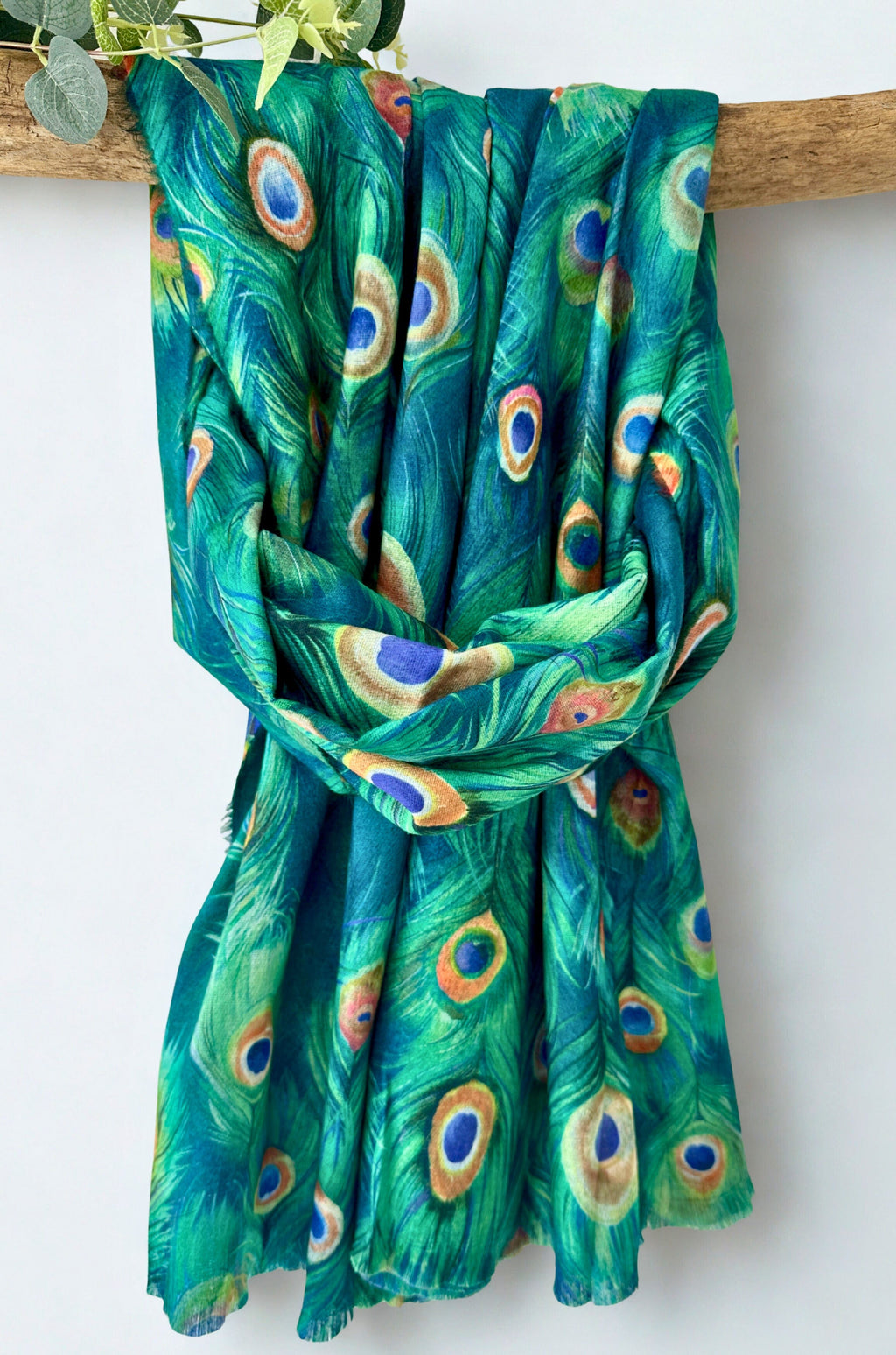 luscious scarves Scarves & Shawls Ladies Medium Weight Peacocks Feathers Design Scarf, Green.