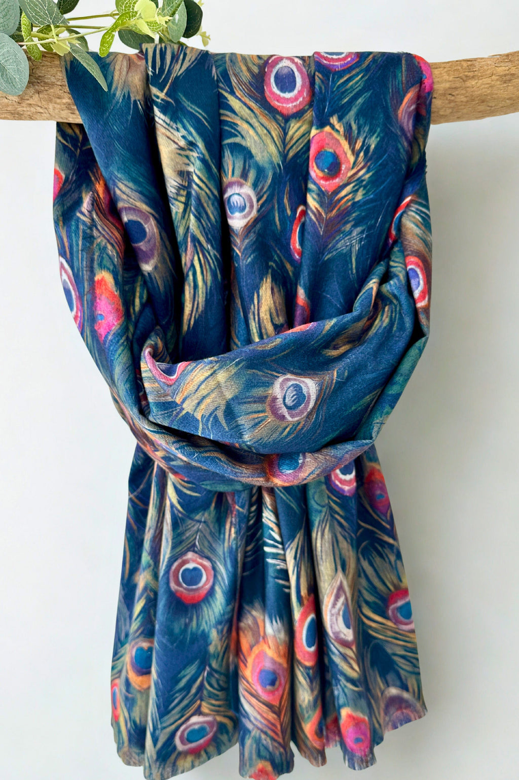 luscious scarves Scarves & Shawls Ladies Medium Weight Peacocks Feathers Design Scarf, Navy.