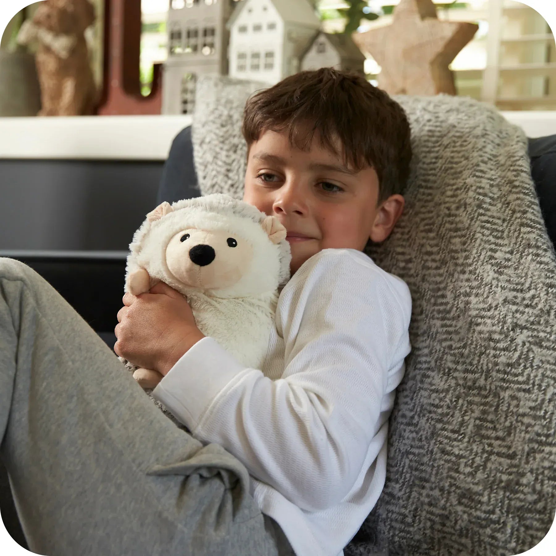 luscious scarves Warmies Fully Heatable Microvable Plush Toy Beige Hedgehog.