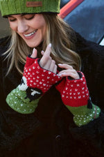 Load image into Gallery viewer, luscious scarves wool handwarmer Pachamama Black Sheep Handwarmer Red , Fairtrade, Handmade
