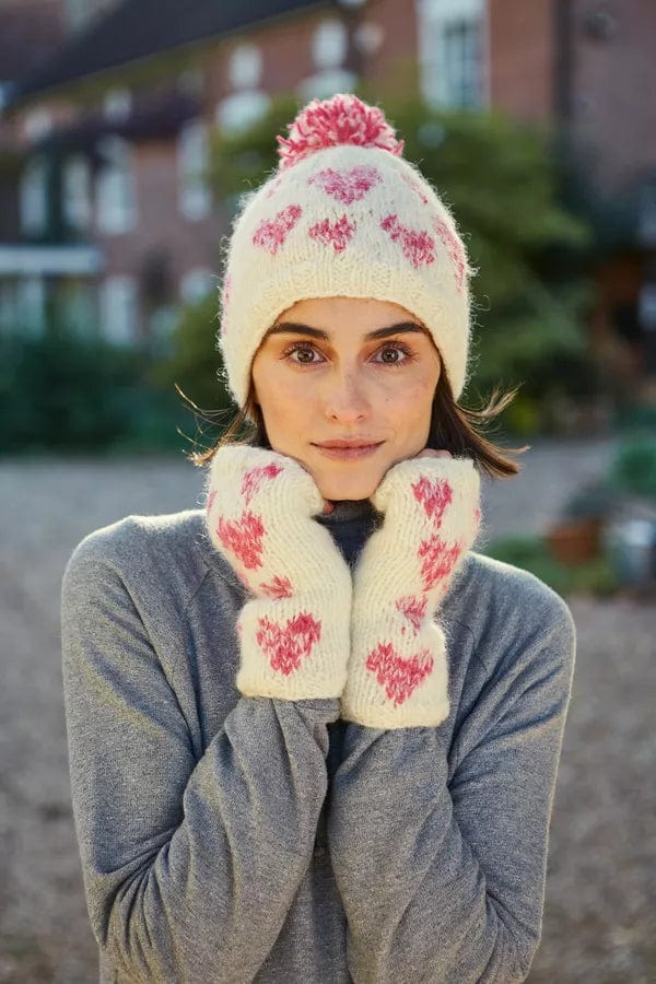 luscious scarves wool handwarmer Pachamama Sweet Heart Hand Warmer , Handmade, Fairtrade.