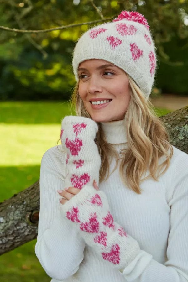 luscious scarves wool handwarmer Pachamama Sweet Heart Hand Warmer , Handmade, Fairtrade.