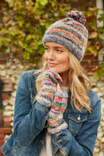 Load image into Gallery viewer, luscious scarves wool handwarmers Pachamama Coroico Handwarmers , Handmade, Fairtrade
