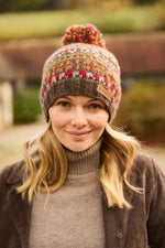 Load image into Gallery viewer, luscious scarves wool hat Pachamama Inveraray (Merino) Beanie Earth
