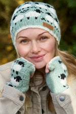 Load image into Gallery viewer, luscious scarves wool head band Pachamama Sheep (Merino) Beanies GREEN
