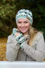Load image into Gallery viewer, luscious scarves wool head band Pachamama Sheep (Merino) Beanies GREEN
