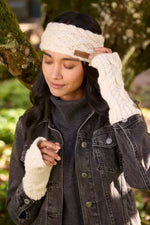 Load image into Gallery viewer, luscious scarves wool head band Pachamama Sheep (Merino) Handwarmers Cream
