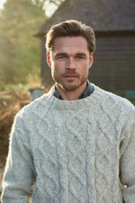 Load image into Gallery viewer, luscious scarves wool jumpers Pachamama Men&#39;s Shetland Sweater Oatmeal,Handmade, Fairtrade
