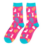 Load image into Gallery viewer, lusciousscarves Apparel &amp; Accessories Ladies Bunny Rabbits Bamboo Socks, Miss Sparrow, Fuchsia
