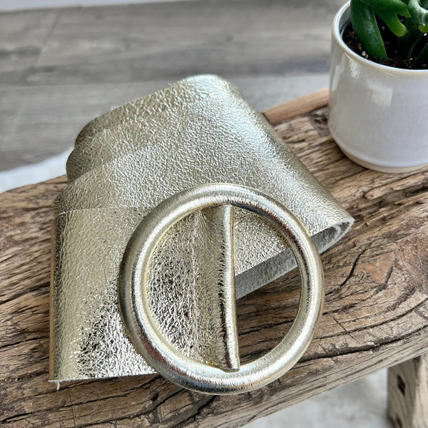 Ladies Metallic Leather Circle Buckle Belt luscious scarves