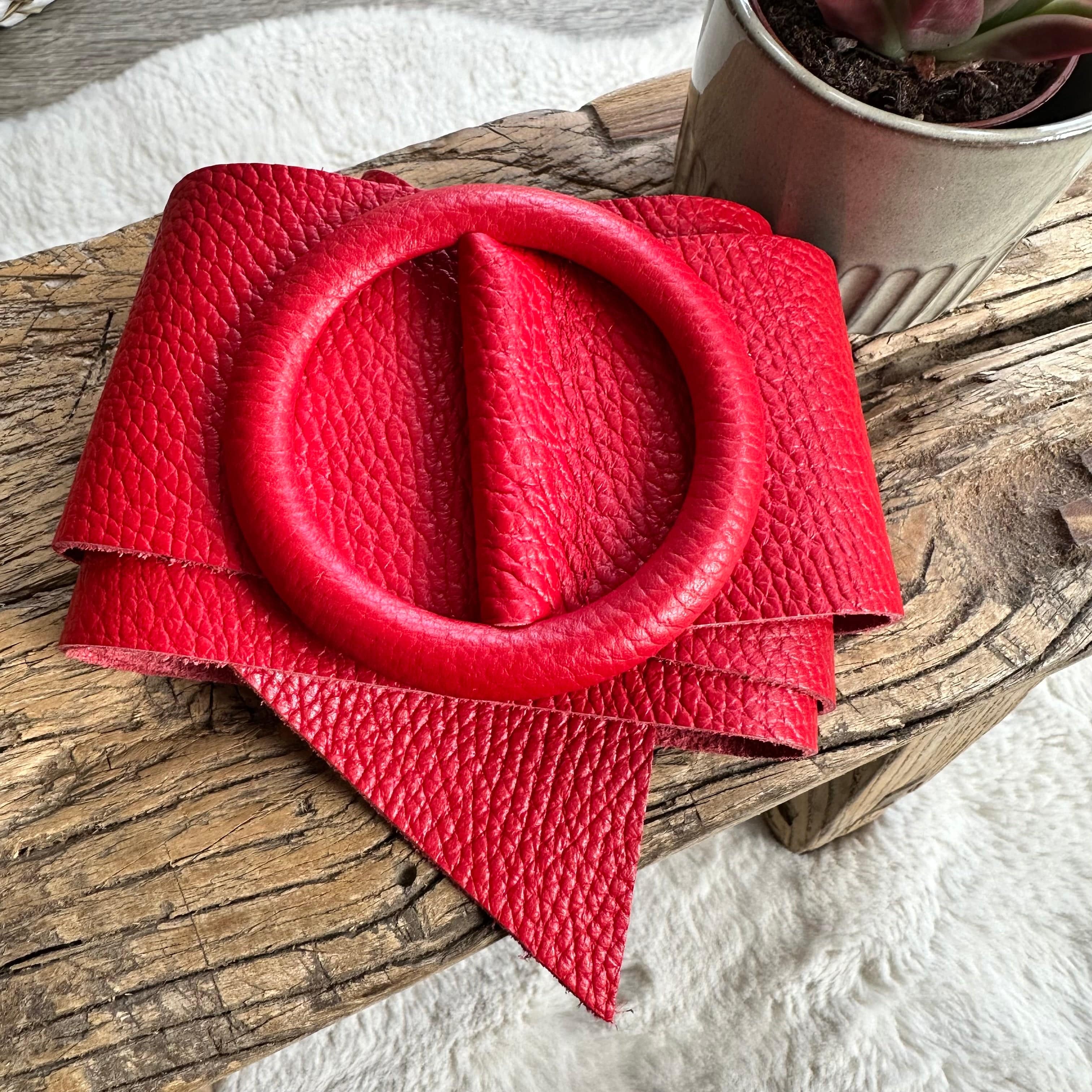 lusciousscarves Belts Red Ladies Leather Circle Buckle Belt