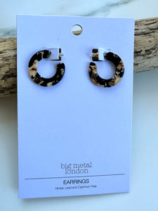 Small black metal earrings sale