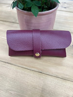 Load image into Gallery viewer, lusciousscarves Burgundy Genuine Italian Leather Glasses Case Available in 15 Colours.

