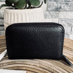 Load image into Gallery viewer, lusciousscarves Handbags Black Leather credit card holder with RFID card protection.
