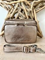 Load image into Gallery viewer, lusciousscarves Italian Leather Crossbody Camera Bag with Double Zip , Front Pocket Compartment, 10 Colours available.
