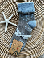 Load image into Gallery viewer, lusciousscarves Joya Ladies Blue and Grey Wool Blend Cuff Socks with Dandelion Clocks Design .
