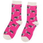 Load image into Gallery viewer, lusciousscarves Ladies Badgers Bamboo Socks, Miss Sparrow Pink
