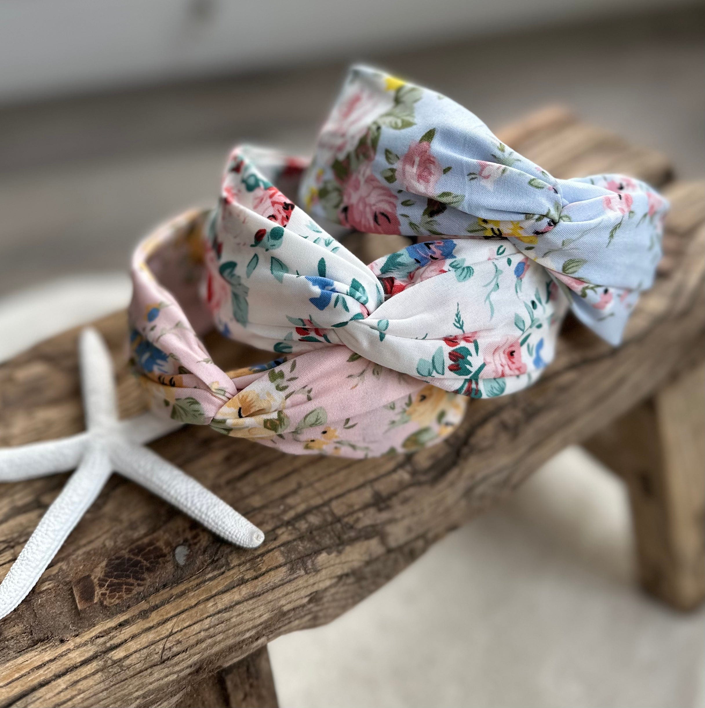 Floral shop hair band