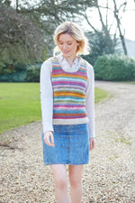Load image into Gallery viewer, lusciousscarves Medium Pachamama Ladies Villarica Tank Top, Hand Knitted , Fair Trade.
