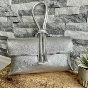 Silver handbags 2025