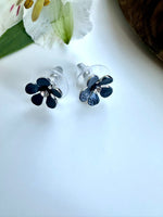 Load image into Gallery viewer, lusciousscarves Miss Milly Daisy Purple and Crystal Stud Earrings , FE601
