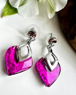 Load image into Gallery viewer, lusciousscarves Miss Milly Fuchsia Foil Resin Diamond Drop Earrings FE531
