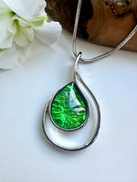 Load image into Gallery viewer, lusciousscarves Miss Milly Lime Green Foil Necklace FN425

