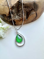 Load image into Gallery viewer, lusciousscarves Miss Milly Lime Green Foil Necklace FN425
