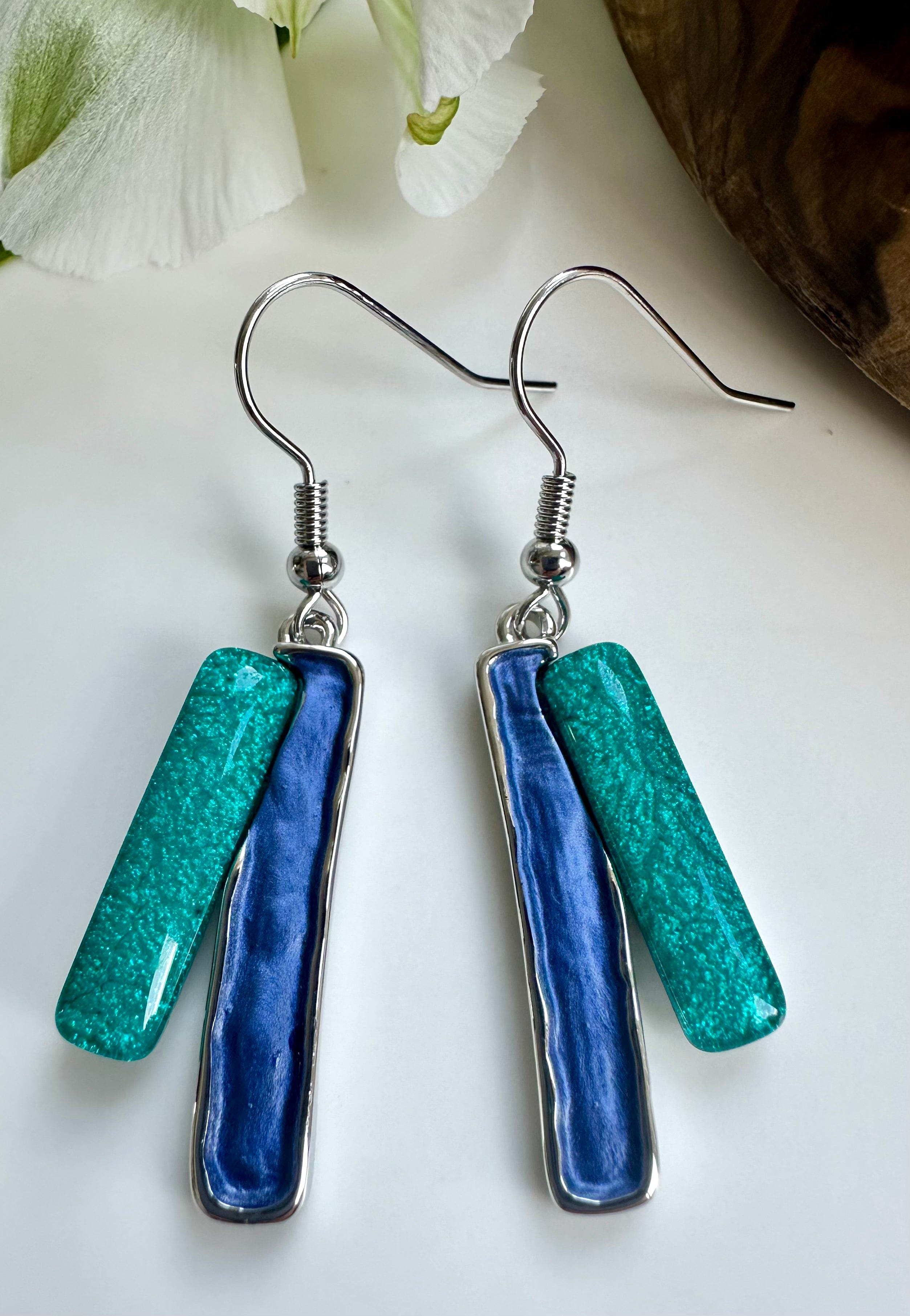 lusciousscarves Miss Milly Turquoise and Blue Layered Bar Earrings FE122