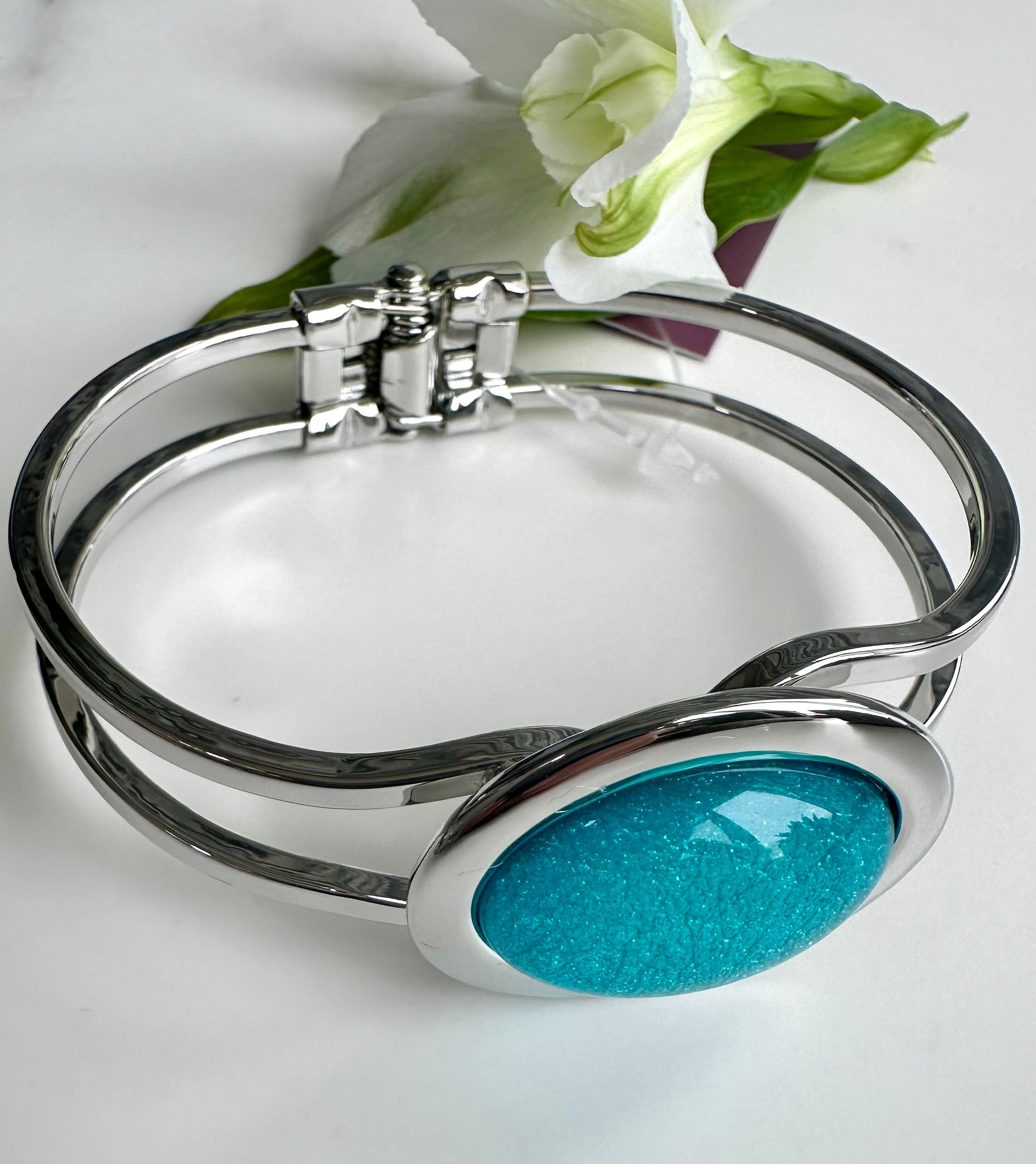 lusciousscarves Miss Milly Turquoise Marble Resin Hinged Bangle FB66