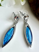 Load image into Gallery viewer, lusciousscarves Miss Milly Vibrant Blue Resin Drop Earrings FE551
