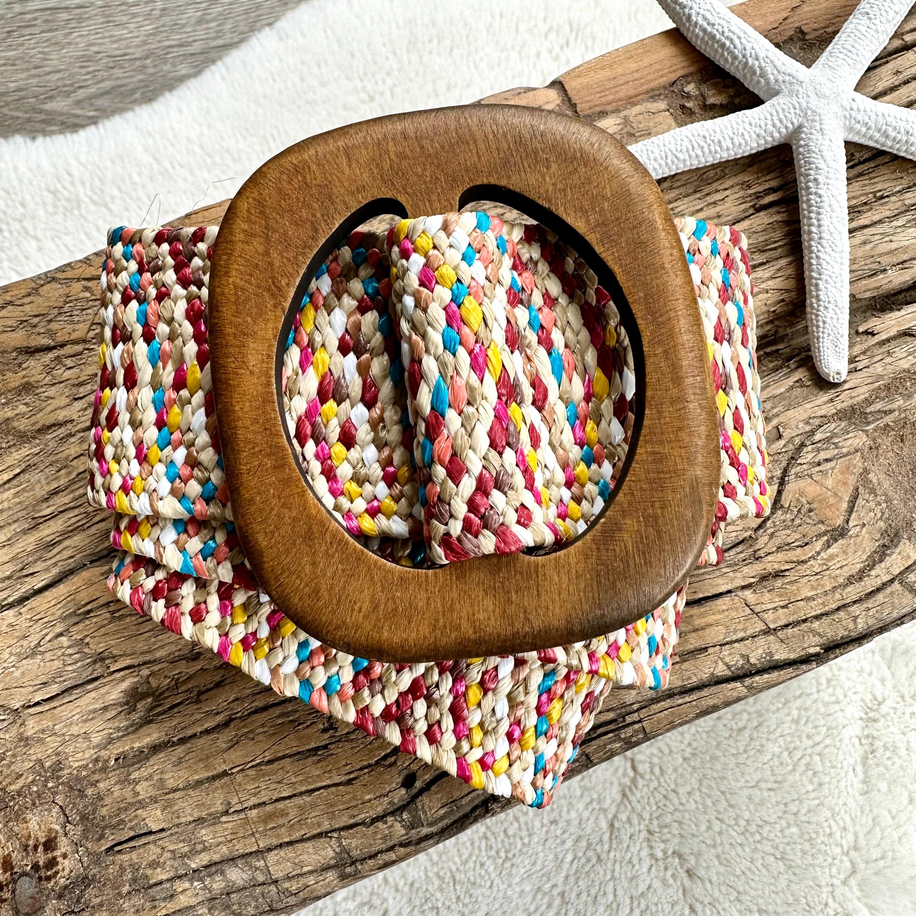 lusciousscarves Multi Colour Stretchy Raffia/Straw Woven Summer Belt with a Wooden Buckle.