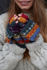 Load image into Gallery viewer, lusciousscarves Pachamama Elveden Glove/Mitts
