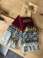 Load image into Gallery viewer, lusciousscarves Pachamama Iona Glove / Mitts Burgundy, Handknitted Womens
