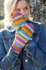 Load image into Gallery viewer, lusciousscarves Pachamama Villarica Lined Mitts
