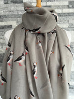Load image into Gallery viewer, lusciousscarves Scarves Grey Puffins Scarf
