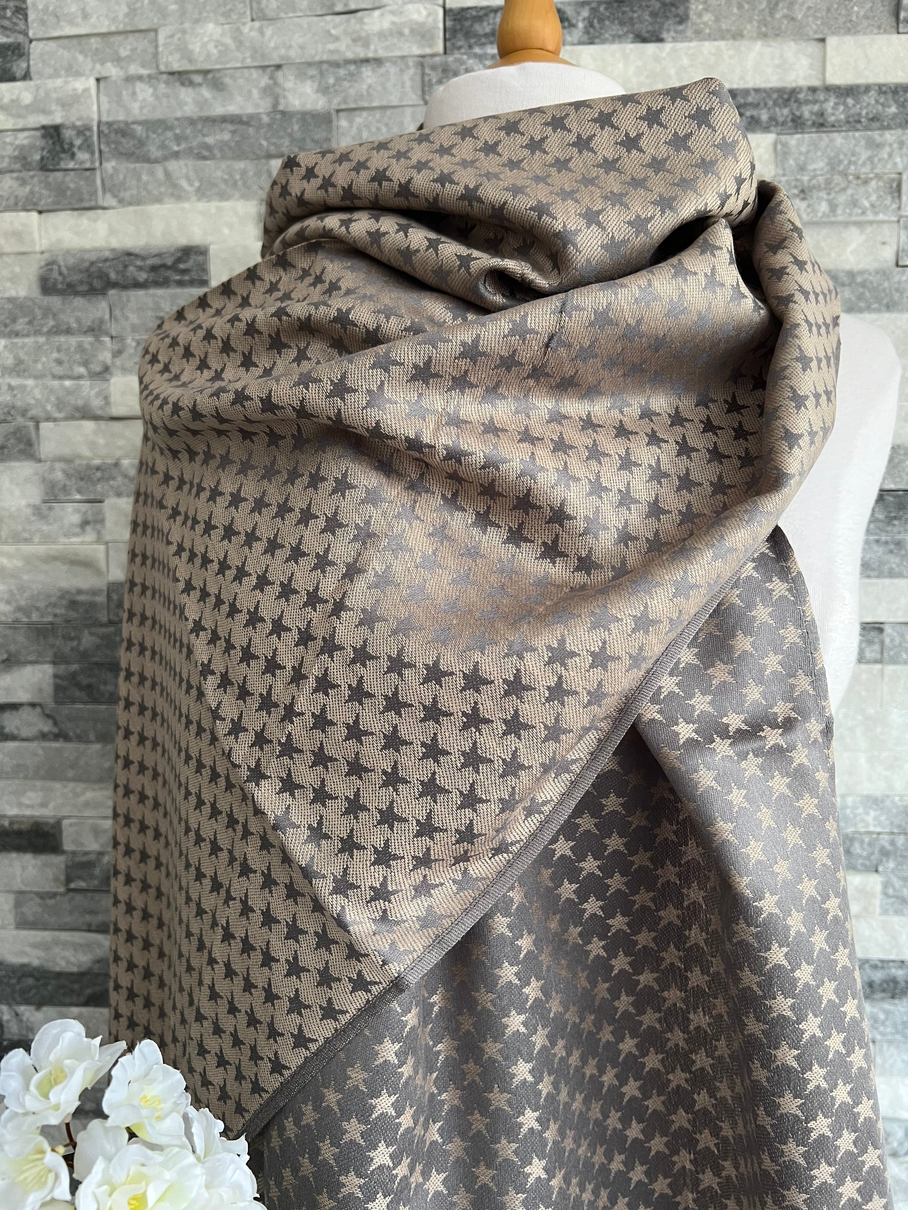 lusciousscarves Scarves Grey/Silver Reversible Stars Pashmina.