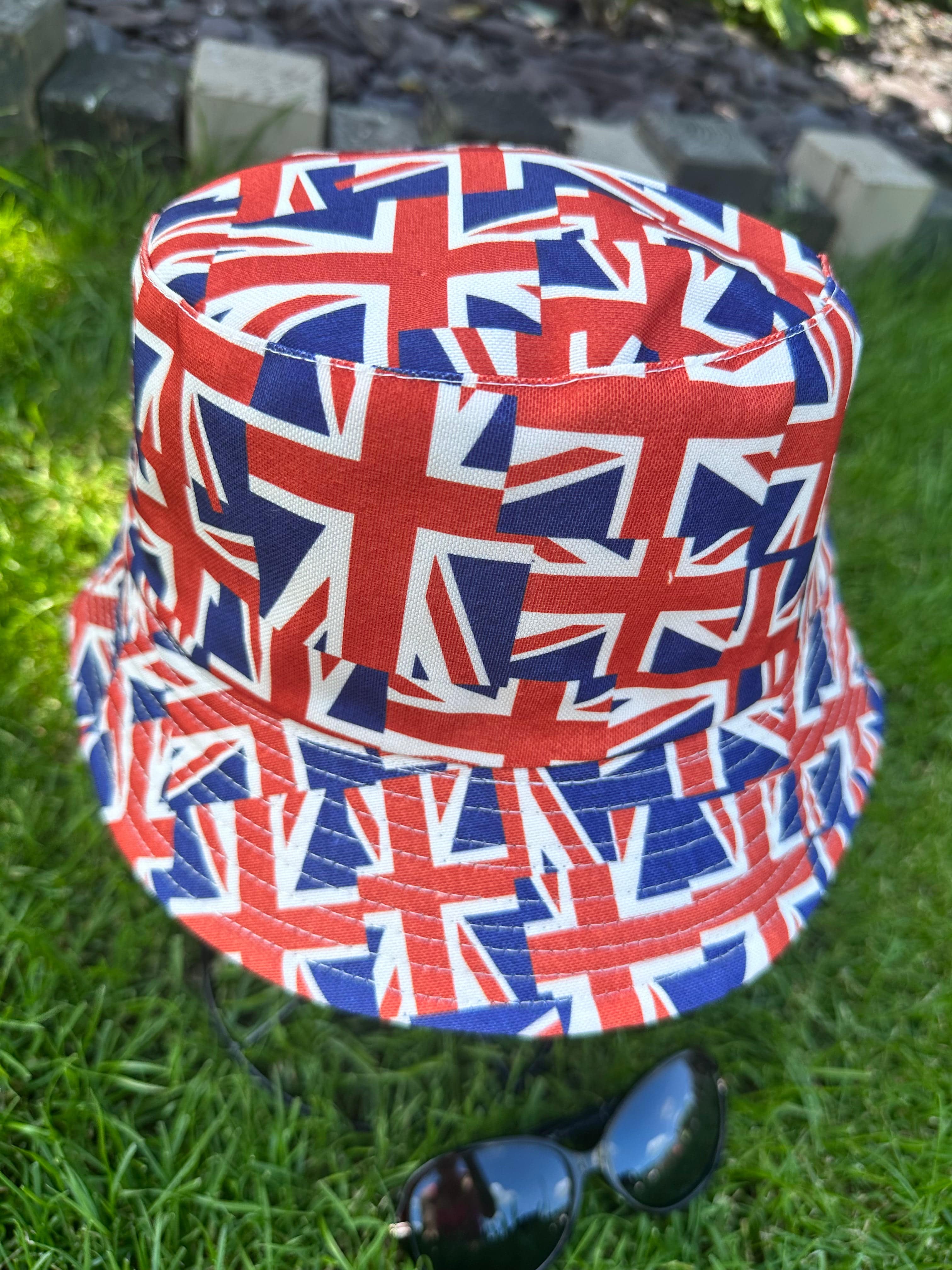 lusciousscarves Vintage Style Union Jack Bucket Hat Reversible Design